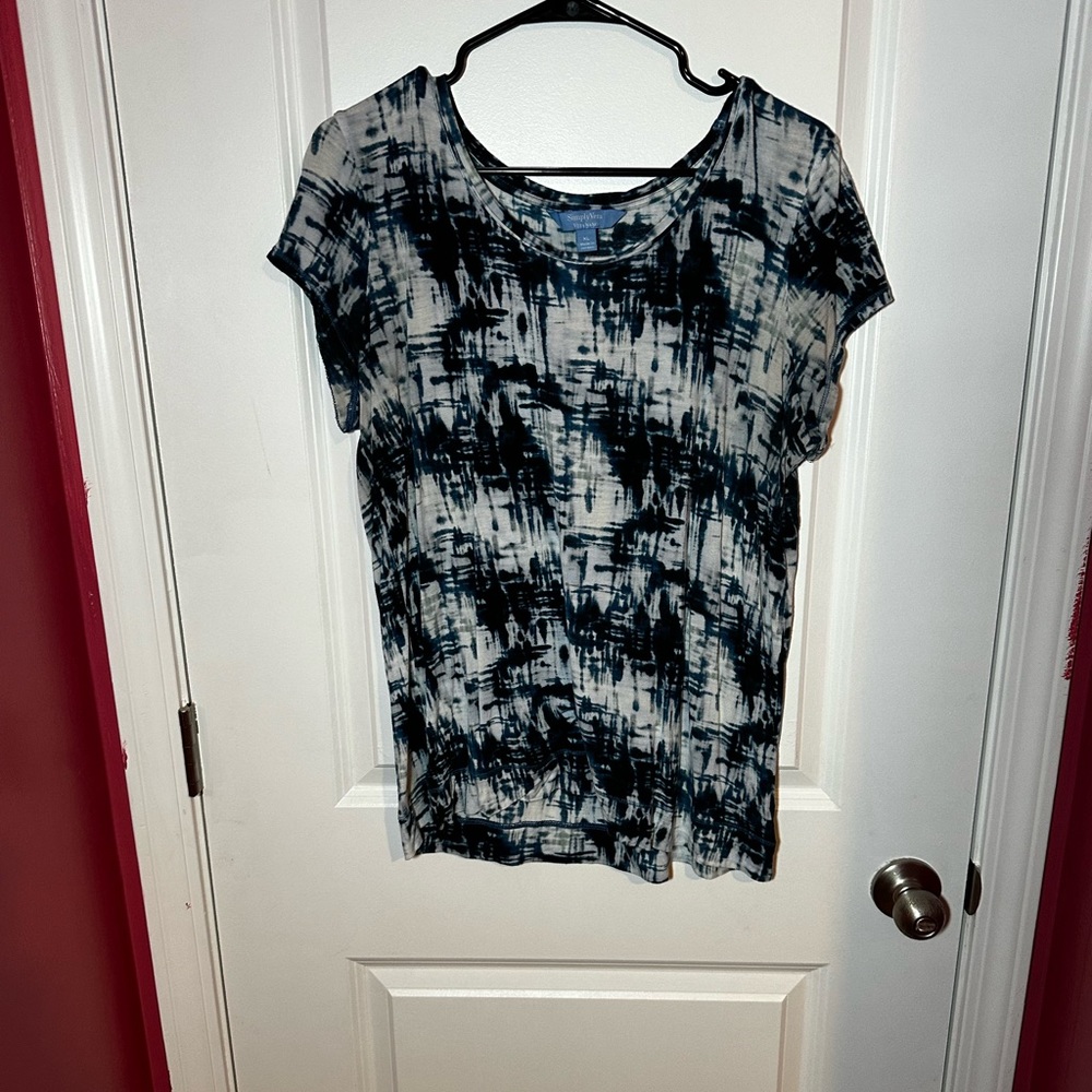 Navy and white Tie Dye Simply Vera Vera Wang Short Sleeve T Shirt